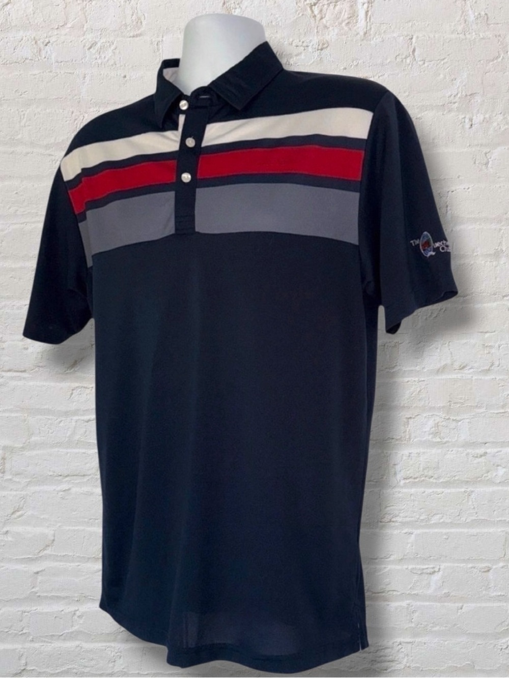 TravisMathew Golf Red White Blue Polo, Shirt –Size M – The Quechee Club Emblem